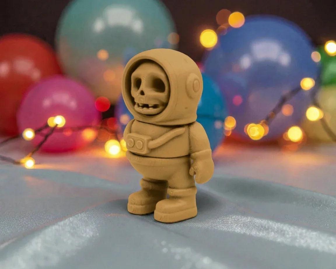Tiny Skeleton Astronaut Wood - Side